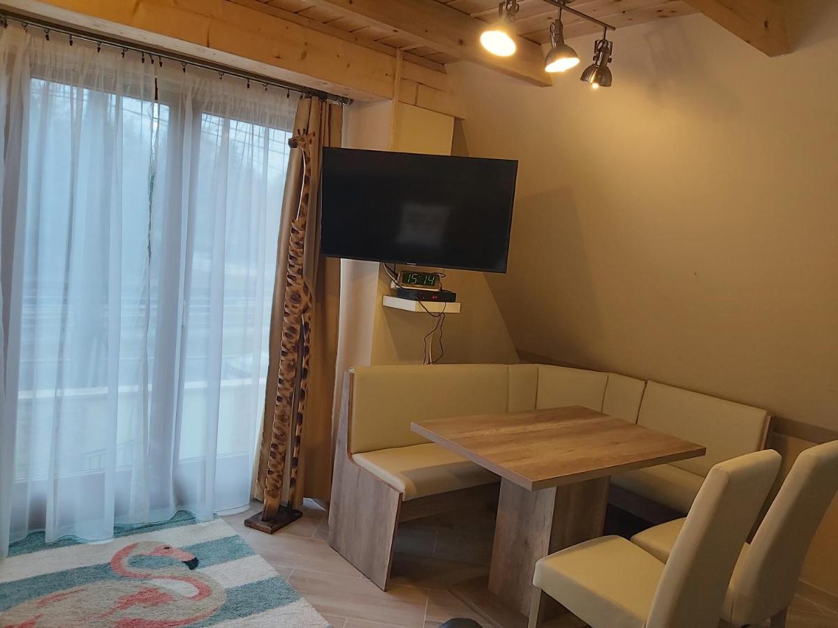 Flamingo Apartman Balatonszarszo Exteriör bild