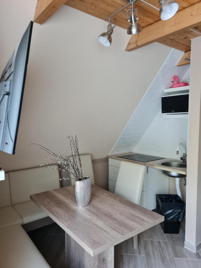 Flamingo Apartman Balatonszarszo Exteriör bild