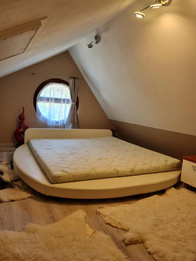 Flamingo Apartman Balatonszarszo Exteriör bild